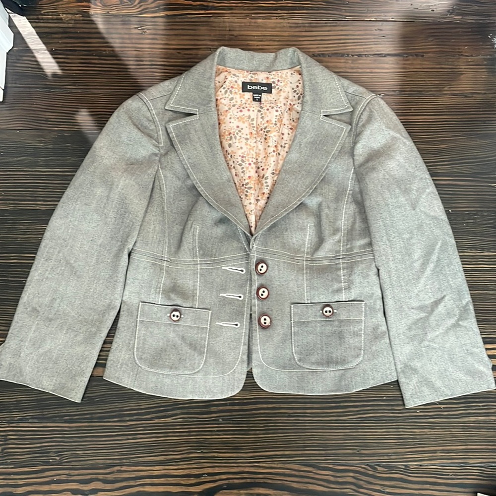 bebe Jacket - Size 2